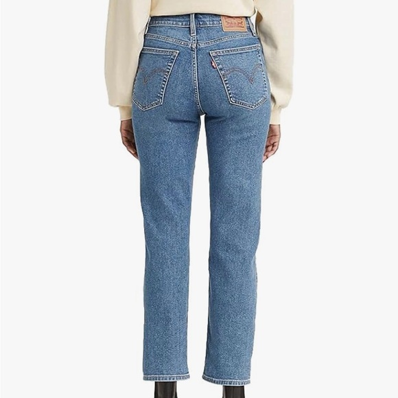 Levi's Women's Wedgie Straight Jeans, Size 26 - Picture 2 of 8